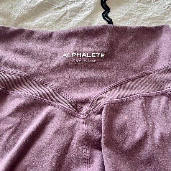 Alphalete - Alphalux collection Shorts - Picture 4 of 5